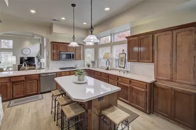 732 Serrano Court, Chico, CA 95928 - Photo 9