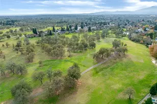 2132 Hope Ln, Redding, CA 96003 - Photo 37