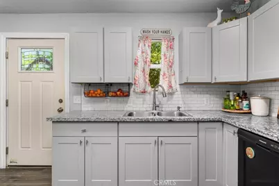 1158 Madison Street, Red Bluff, CA 96080 - Photo 13