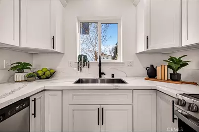 974 Bertino, Chico, CA 95973 - Photo 17