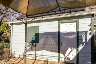 1076 E 9th St, Chico, CA 95928 - Photo 5