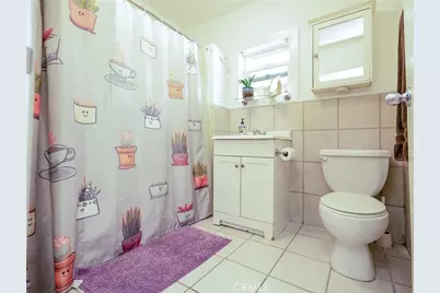 1076 E 9th Street, Chico, CA 95928 - Photo 39