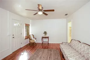 1076 E 9th St, Chico, CA 95928 - Photo 23