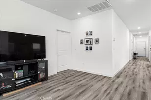 5101 McLaren Dr, Redding, CA 96002 - Photo 5