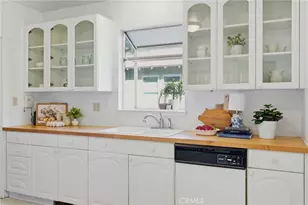 363 E 1st Ave, Chico, CA 95926 - Photo 17