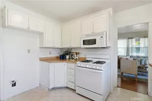 363 E 1st Ave, Chico, CA 95926 - Photo 15