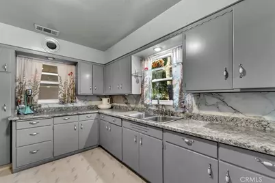 79 Damon, Red Bluff, CA 96080 - Photo 17