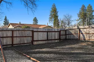 471 Crestwood Dr, Paradise, CA 95969 - Photo 7