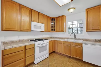 1644 3rd Avenue, Olivehurst, CA 95961 - Photo 11