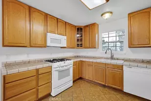 1644 3rd Ave, Olivehurst, CA 95961 - Photo 11