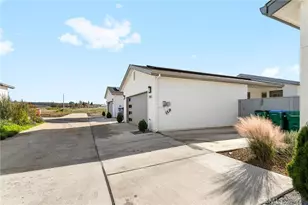 1757 Thea, Chico, CA 95928 - Photo 29