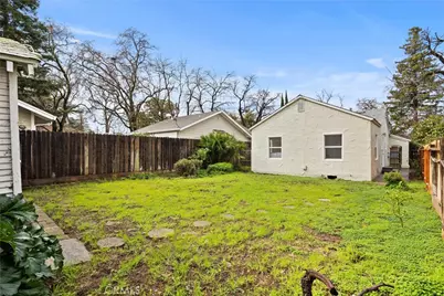 131 W 18th Street, Chico, CA 95928 - Photo 27