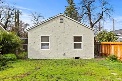 131 W 18th Street, Chico, CA 95928 - Photo 25