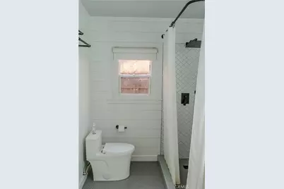 460 E 10th Avenue, Chico, CA 95926 - Photo 21