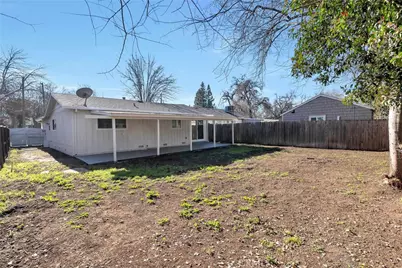 438 W 1st, Chico, CA 95926 - Photo 19