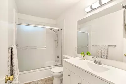 438 W 1st, Chico, CA 95926 - Photo 11