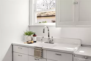 686 E 7th St, Chico, CA 95928 - Photo 15