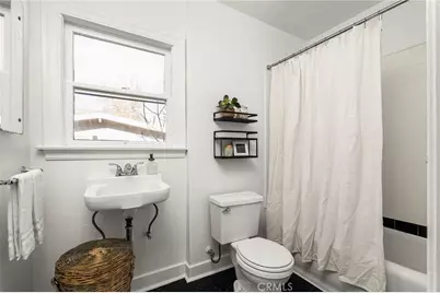 686 E 7th Street, Chico, CA 95928 - Photo 19