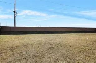 882 Kirkwood Ct, Olivehurst, CA 95961 - Photo 53