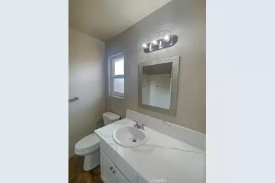1110 W 8th Avenue #4, Chico, CA 95926 - Photo 19