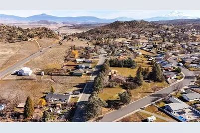 905 Campbell, Yreka, CA 96097 - Photo 45