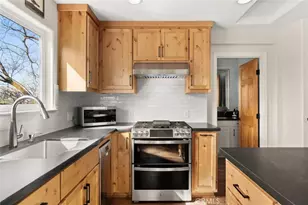 1080 Ivy St, Chico, CA 95928 - Photo 29