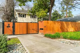 1080 Ivy St, Chico, CA 95928 - Photo 7