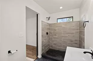 1385 E 10th, Chico, CA 95928 - Photo 21