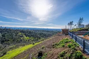 14091 Highview Trail, Redding, CA 96003 - Photo 35