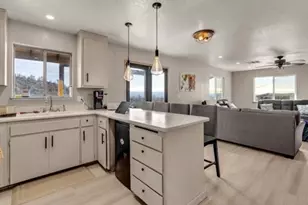 14091 Highview Trail, Redding, CA 96003 - Photo 11