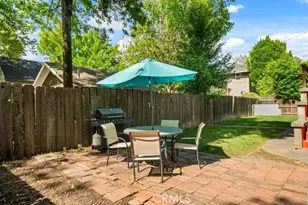 556 E 4th St, Chico, CA 95928 - Photo 33