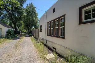 329 W 12th St, Chico, CA 95928 - Photo 45