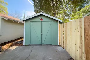 243 W 3rd Ave, Chico, CA 95926 - Photo 39