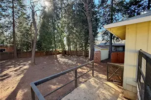 6131 Dana Cir, Magalia, CA 95954 - Photo 17