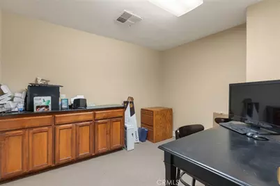 331 Elm Street, Red Bluff, CA 96080 - Photo 5