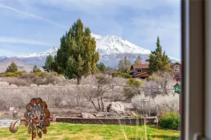 17718 Cottontail Dr, Weed, CA 96094 - Photo 7