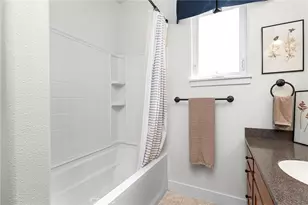 2227 Hutchinson St, Chico, CA 95928 - Photo 27