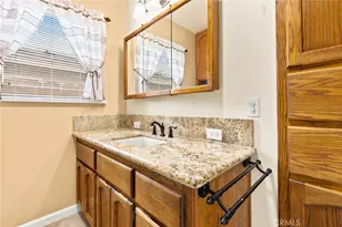 782 E 8th St, Chico, CA 95928 - Photo 17