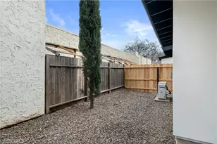 1122 W Sacramento Ave, Chico, CA 95926 - Photo 23