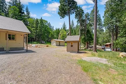 5022 Elderberry, Weed, CA 96094 - Photo 17