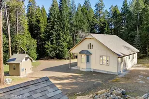5022 Elderberry, Weed, CA 96094 - Photo 5