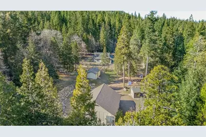 5022 Elderberry, Weed, CA 96094 - Photo 3