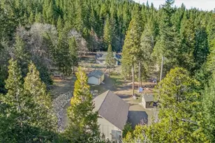 5022 Elderberry, Weed, CA 96094 - Photo 3
