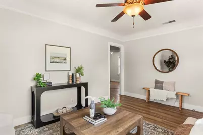 470 E 10th Avenue, Chico, CA 95926 - Photo 9