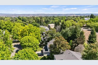 555 Morgan, Chico, CA 95973 - Photo 33