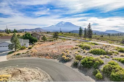 5946 Prairie Dog Ct, Weed, CA 96094 - Photo 29