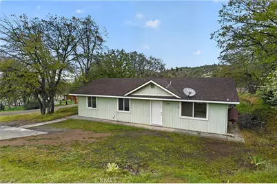 1120 Bluebird, Yreka, CA 96097 - Photo 5