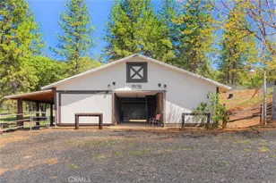 5735 Lunt Rd, Yankee Hill, CA 95965 - Photo 5