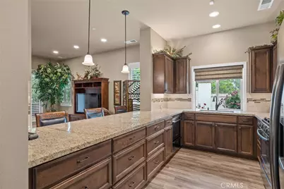 2755 Via Roma, Chico, CA 95928 - Photo 17