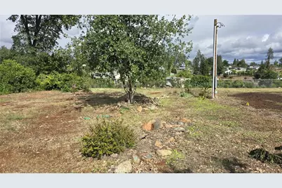 5720 Round Tree, Paradise, CA 95969 - Photo 9